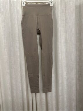 SET Active Seamless High-Rise Leggings in Taupe Brown